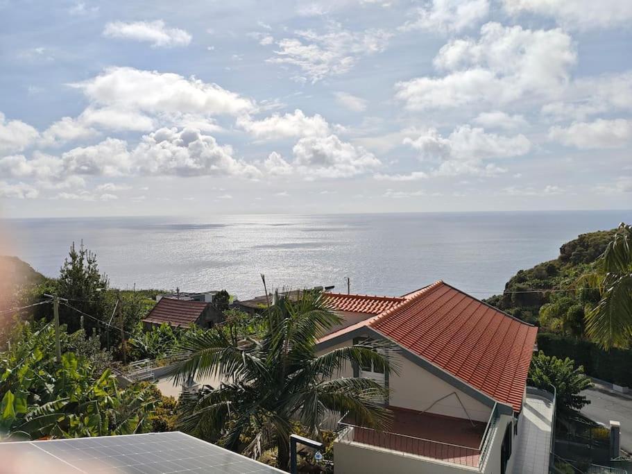 Ferienwohnung Vаrаndаs Dо Sоl-Vista Relaxante Entre Mar E Montanha Ponta do Sol  Exterior foto